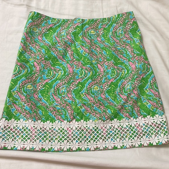 Lilly Pulitzer Chomp Chomp Gator Print Skirt Pink Green Lace size 4 - Picture 5 of 7